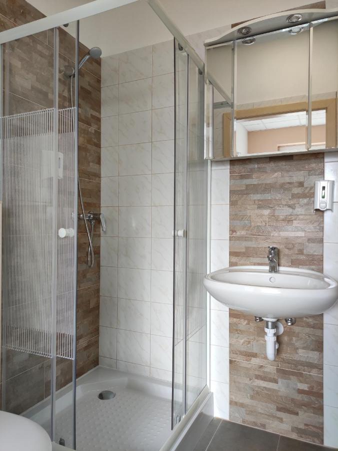 Szilas Park Motel Nagytarcsa Luaran gambar