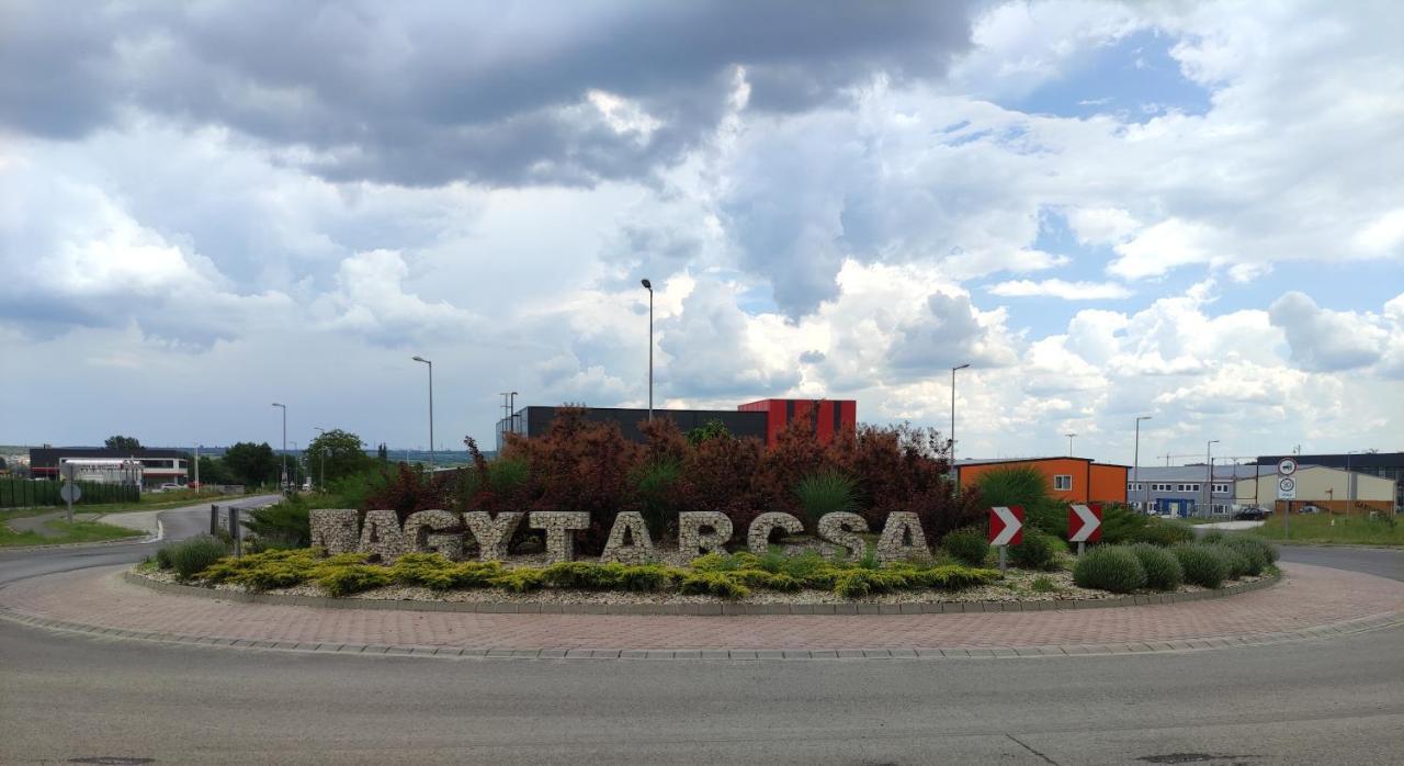 Szilas Park Motel Nagytarcsa Luaran gambar